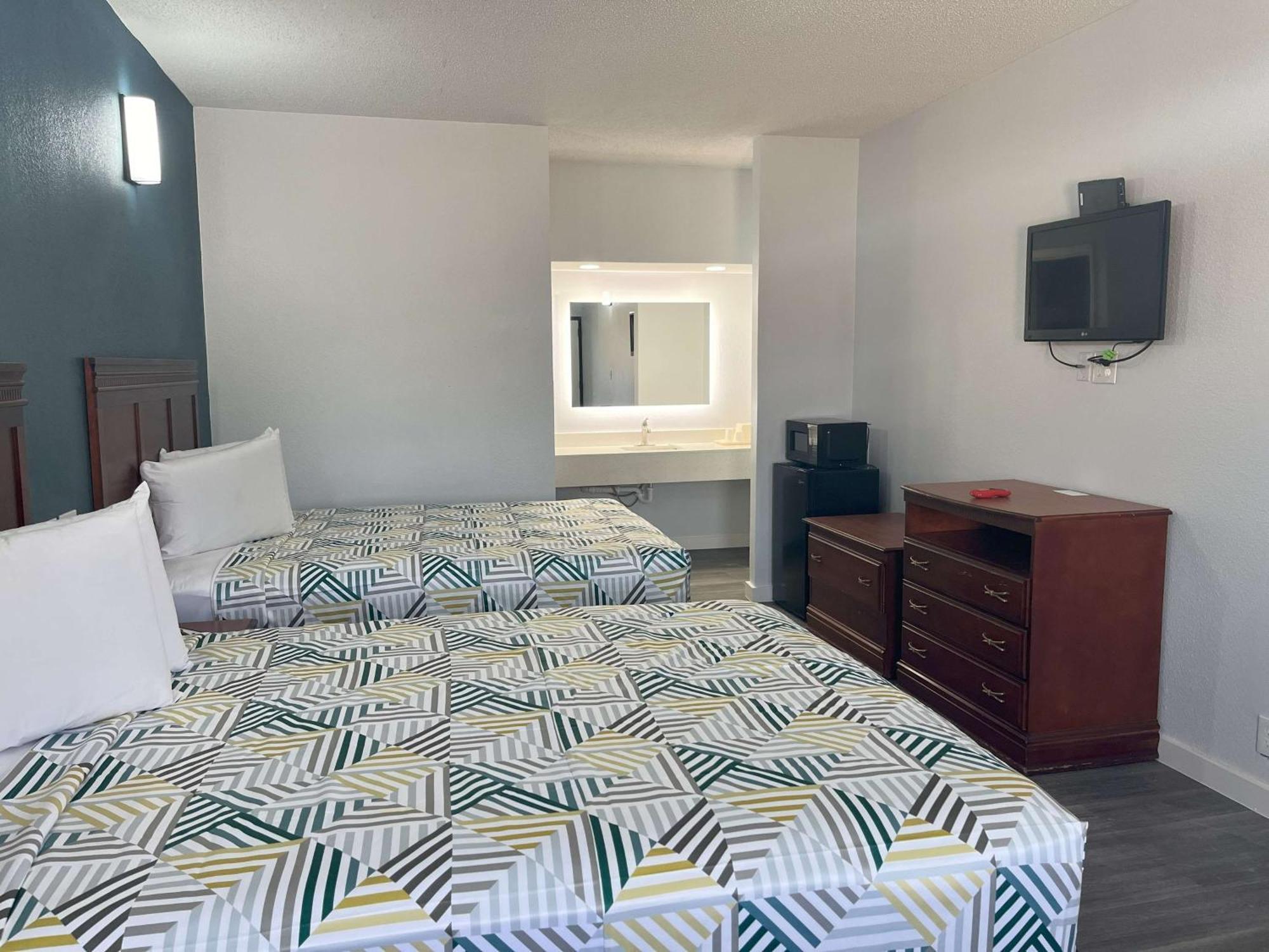 Motel 6 Cleveland, Ms - Delta State University Екстериор снимка