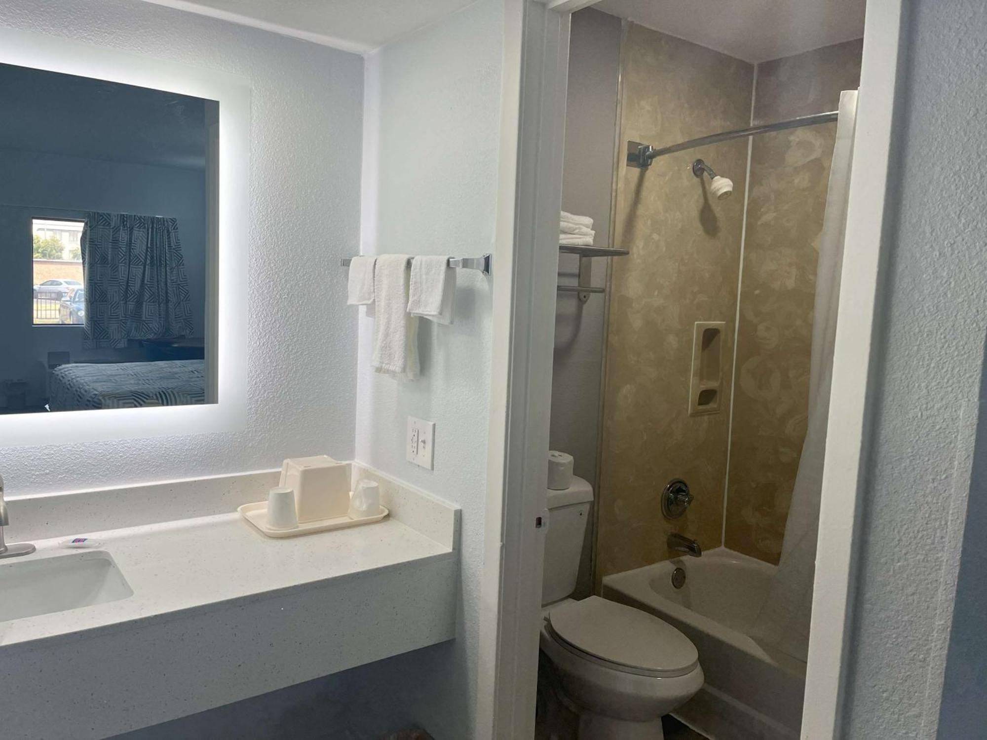 Motel 6 Cleveland, Ms - Delta State University Екстериор снимка